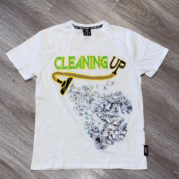 Switch White Graphic T-Shirt with Cleaning Up Design - Picture 1 of 7